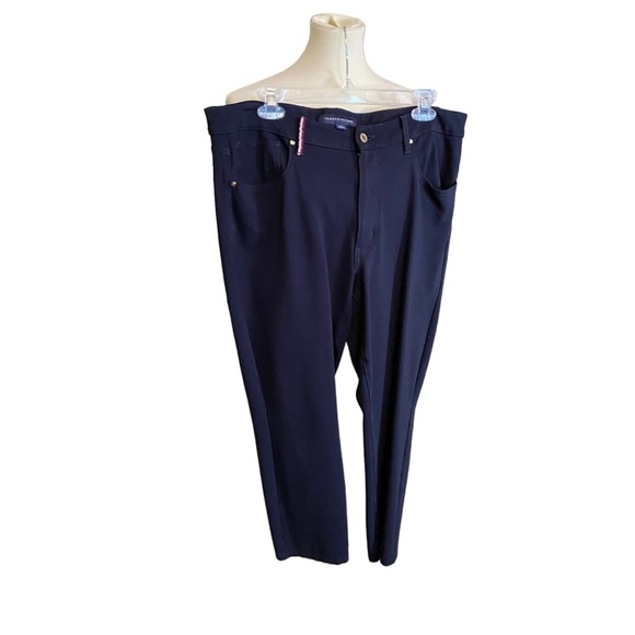 Tommy Hilfiger TriBecca Skinny Jeans - Picture 1 of 6